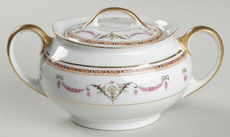 St Germaine (White Body) Sugar Bowl & Lid