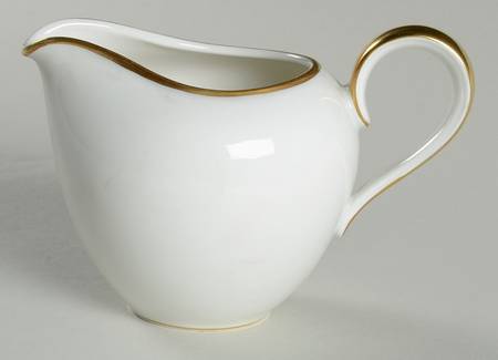 Tudor Creamer