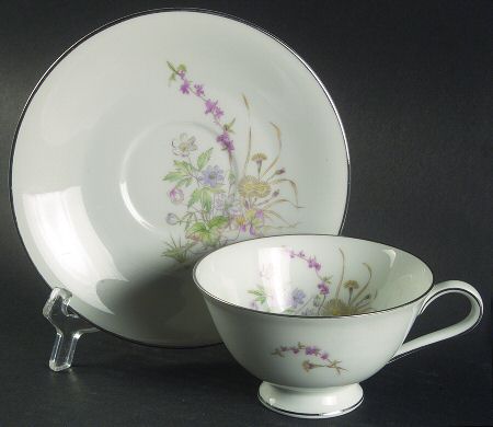 Wood Sprite Footed Cup & Saucer Set
