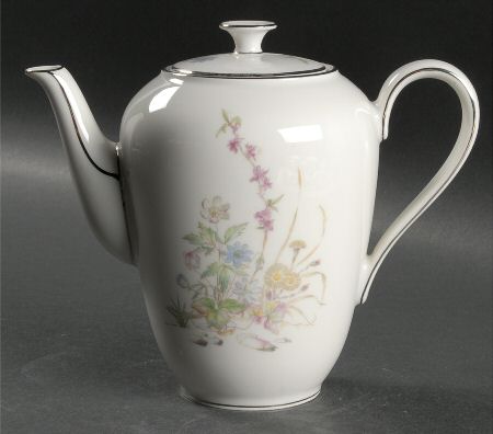 Wood Sprite Mini Coffee Pot & Lid