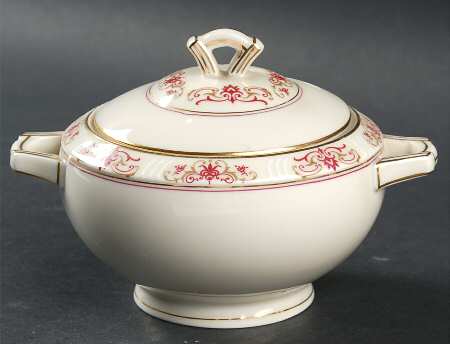 Garnet Sugar Bowl & Lid