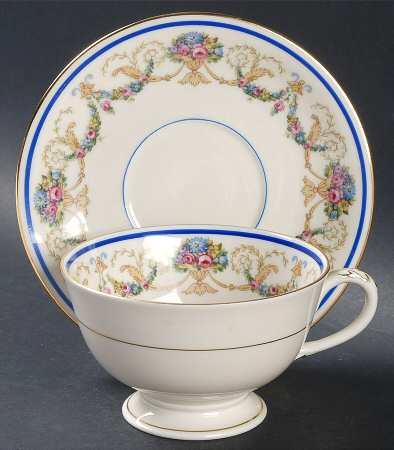 La Boheme Blue Oversized Cup & Saucer Set