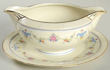 Patricia (Coronado) Gravy Boat with Attached Underplate