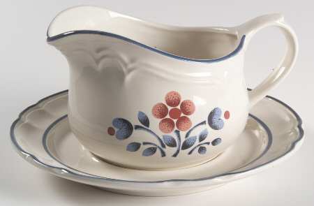 Brambleberry Gravy Boat & Underplate
