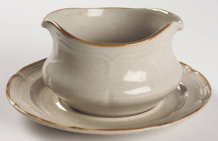 The Classics Round Gravy Boat & Underplate