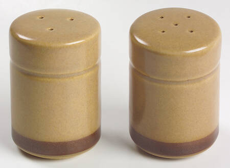 Dogwood Salt & Pepper Set