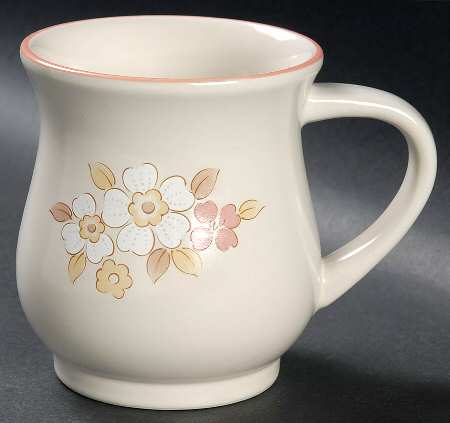 Fleur De Bois Peach Mug