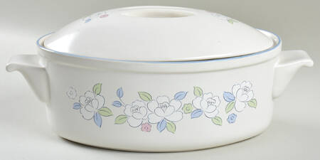 Fleur De Lune Oval Covered Vegetable