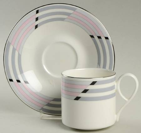 Rotation Flat Cup & Saucer Set