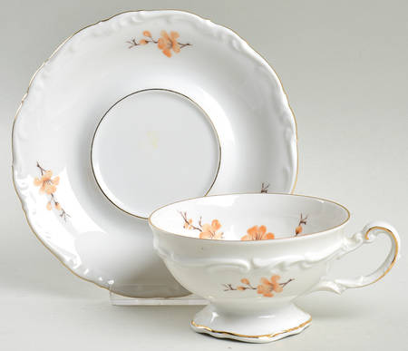 HEJ1 Footed Cup & Saucer Set