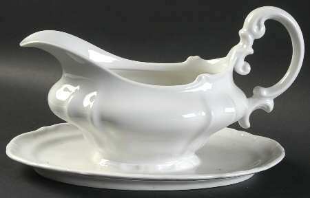 HEJ20 Gravy Boat with Attached Underplate
