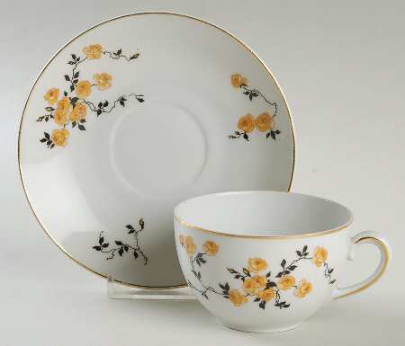 HEJ3 Flat Cup & Saucer Set