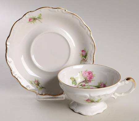 HEJ7 Footed Cup & Saucer Set
