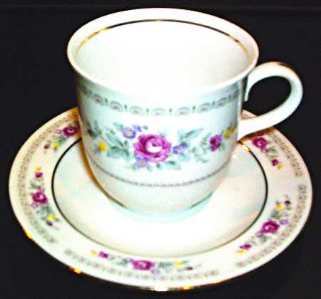 HEP3 Flat Demitasse Cup & Saucer Set