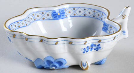 Blue Garden (Wb) 4" Leaf Dish