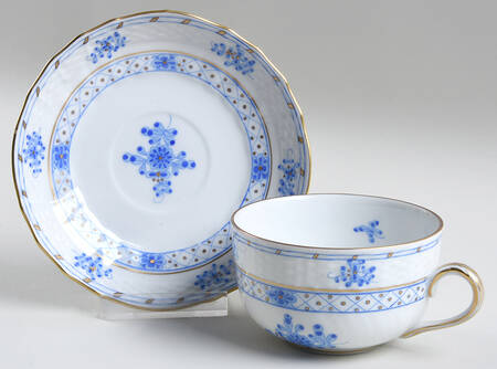 Blue Garden (Wb) Flat Cup & Saucer Set