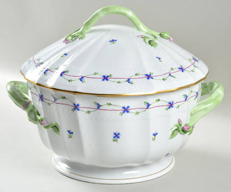 Blue Garland (PBG) Tureen & Lid