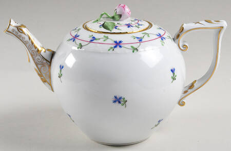 Blue Garland (PBG) Teapot & Lid