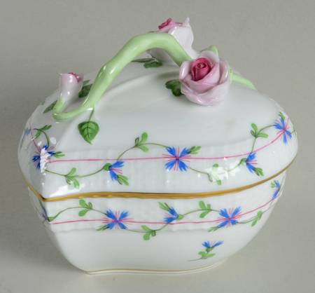 Blue Garland (PBG) 3" Heart Shape Bon Bon & Lid