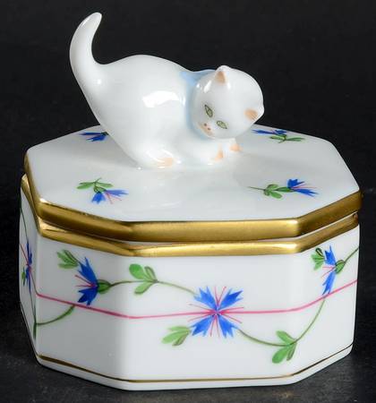 Blue Garland (PBG) Trinket Box with Cat Lid