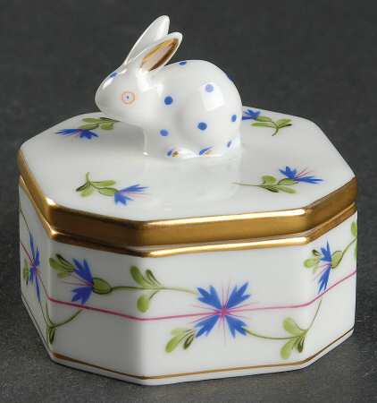 Blue Garland (PBG) Octagonal Box & Lid 2"