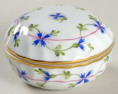 Blue Garland (PBG) Ring Box & Lid