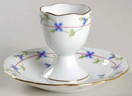 Blue Garland (PBG) Egg Cup with Attached Underplate