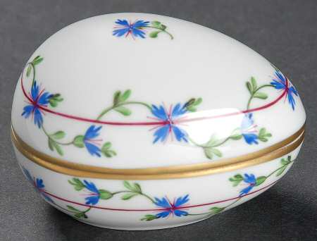 Blue Garland (PBG) Egg Box & Lid