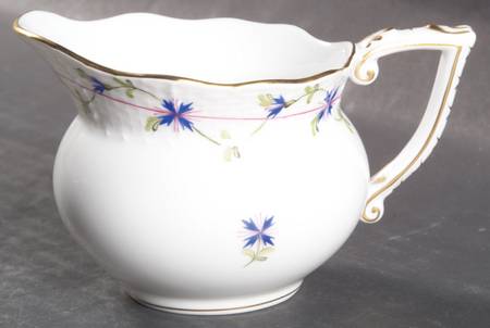 Blue Garland (PBG) Creamer