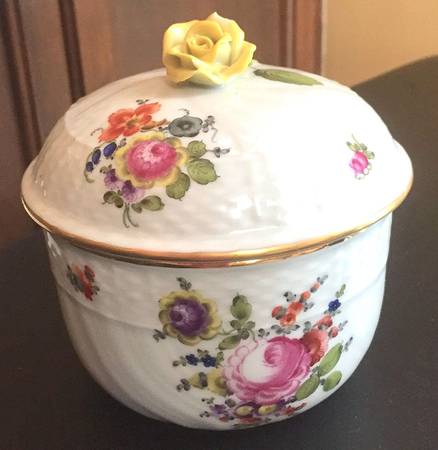 Bouquet of Flowers (BHR) Sugar Bowl & Lid