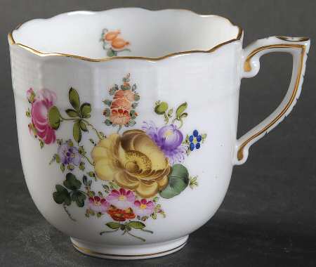 Bouquet of Flowers (BHR) Chocolate Cup
