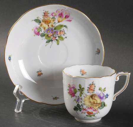 Bouquet of Flowers (BHR) Chocolate Cup & Saucer Set