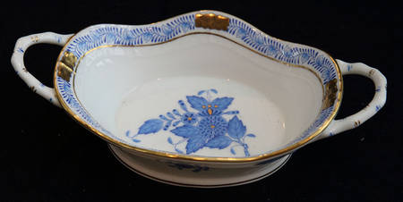 Chinese Bouquet Blue (AB) 4" Oval Basket with Handles
