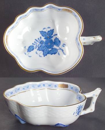 Chinese Bouquet Blue (AB) Medium Leaf Dish