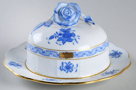 Chinese Bouquet Blue (AB) Round Covered Butter