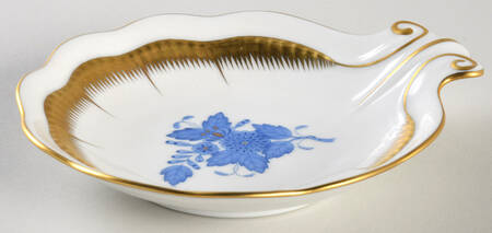 Chinese Bouquet Blue (AB) Shell Shaped Bowl
