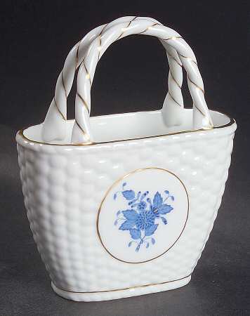 Chinese Bouquet Blue (AB) Small Basket