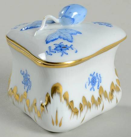 Chinese Bouquet Blue (AB) 3" Strawberry Bon Bon & Lid