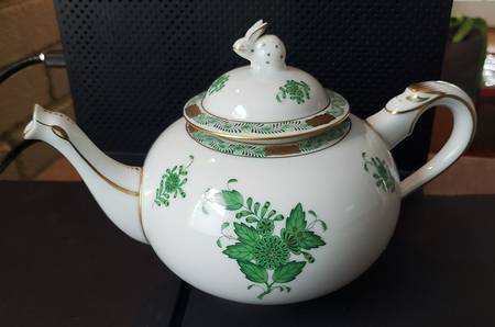 Chinese Bouquet Green (AV) Small Teapot & Lid