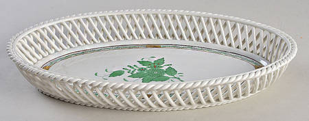 Chinese Bouquet Green (AV) 10" Oval Open Weave Basket