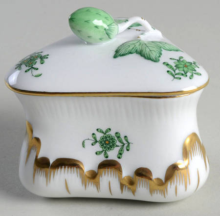 Chinese Bouquet Green (AV) 3" Strawberry Bon Bon & Lid