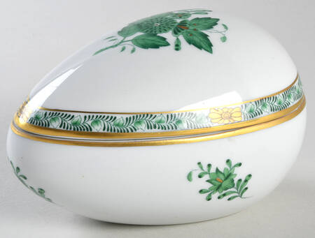 Chinese Bouquet Green (AV) Large Egg Bon Bon & Lid