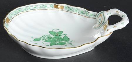 Chinese Bouquet Green (AV) Shell Shape Bon Bon by Herend