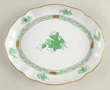 Chinese Bouquet Green (AV) 10" Oval Serving Platter
