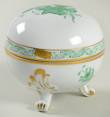 Chinese Bouquet Green (AV) Candy Box & Lid