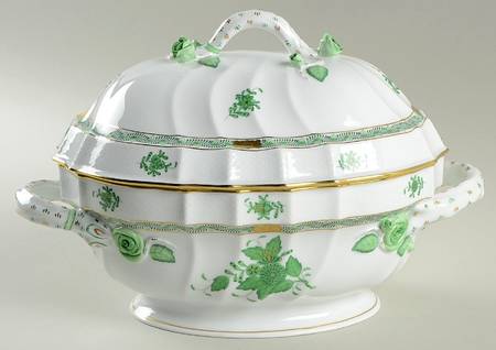 Chinese Bouquet Green (AV) Oval Tureen & Lid