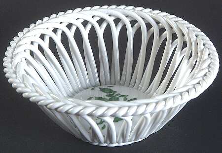 Chinese Bouquet Green (AV) 4" Round Open Weave Basket