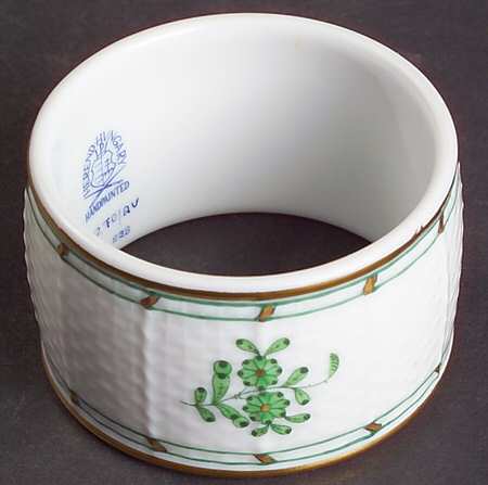 Chinese Bouquet Green (AV) Napkin Ring
