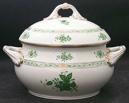 Chinese Bouquet Green (AV) Oval Covered Vegetable
