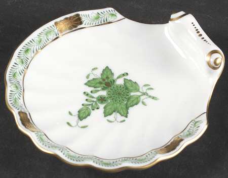 Chinese Bouquet Green (AV) Small Shell Shaped Dish